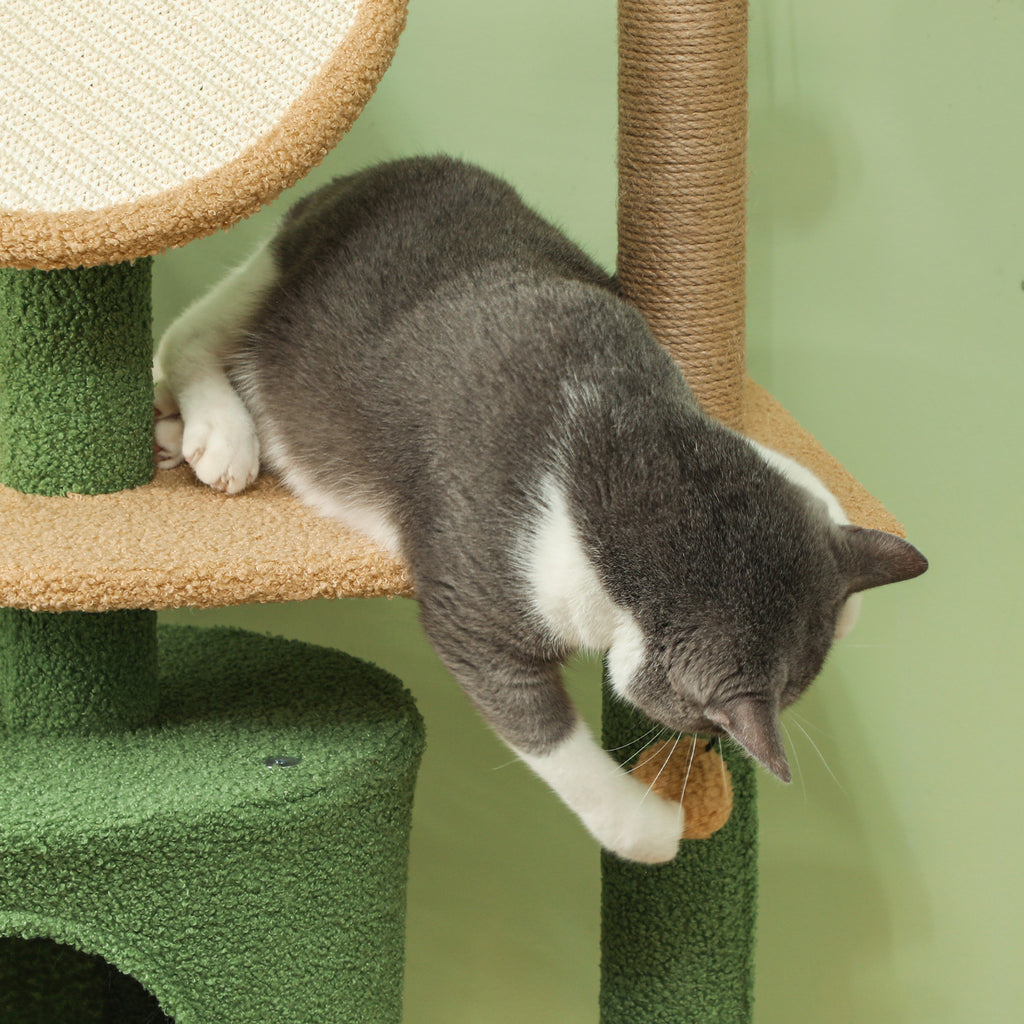 PawHut Kratzbaum, 139 cm Katzenbaum mit Höhle, Spielbällen, Sisal-Kratzpfosten und Plattformen, für zwei Katzen, Grün