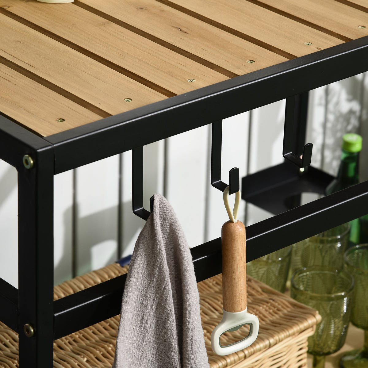 Outsunny Servierwagen im Industrie-Design, wetterbeständig, 3 Haken, 1 Regal,107 cm x 65 cm x 80 cm, Schwarz +Natur